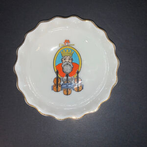 W.H. Goss Trinket Dish White/Gold King Coel Colchester